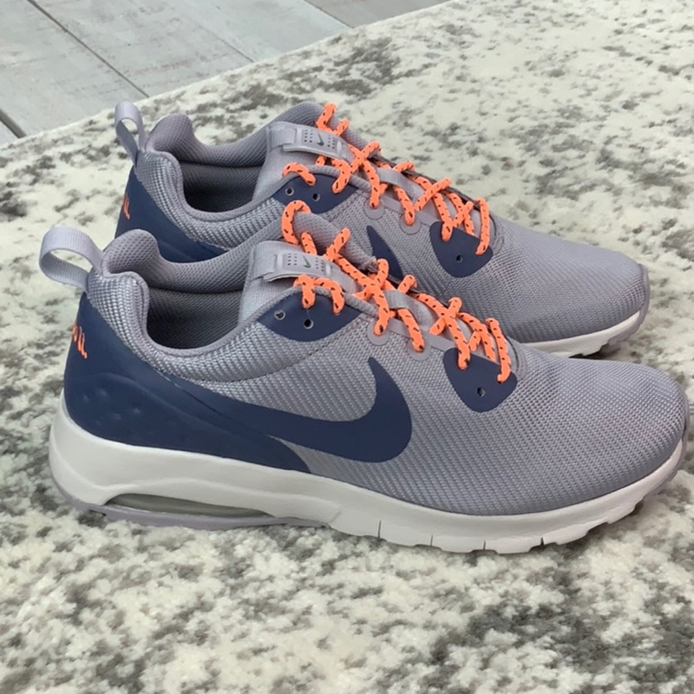 NIB WMNS Nike Air Max Motion LW SE women’s - Picture 3 of 8